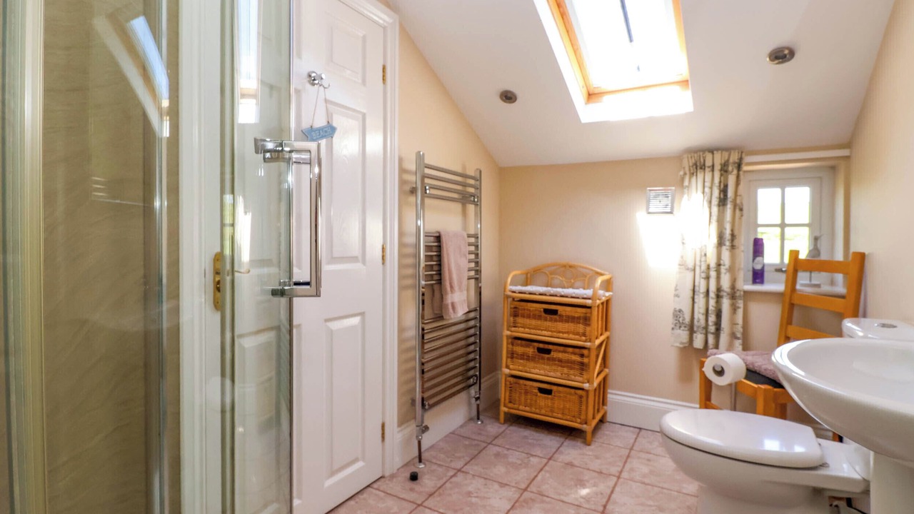 Photo of Others in Buckton