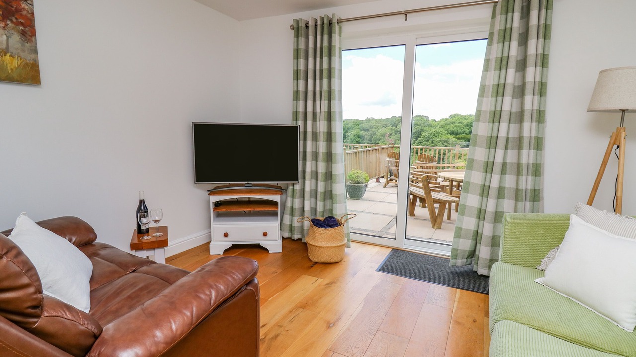 Photo of Livingroom in Disserth and Trecoed