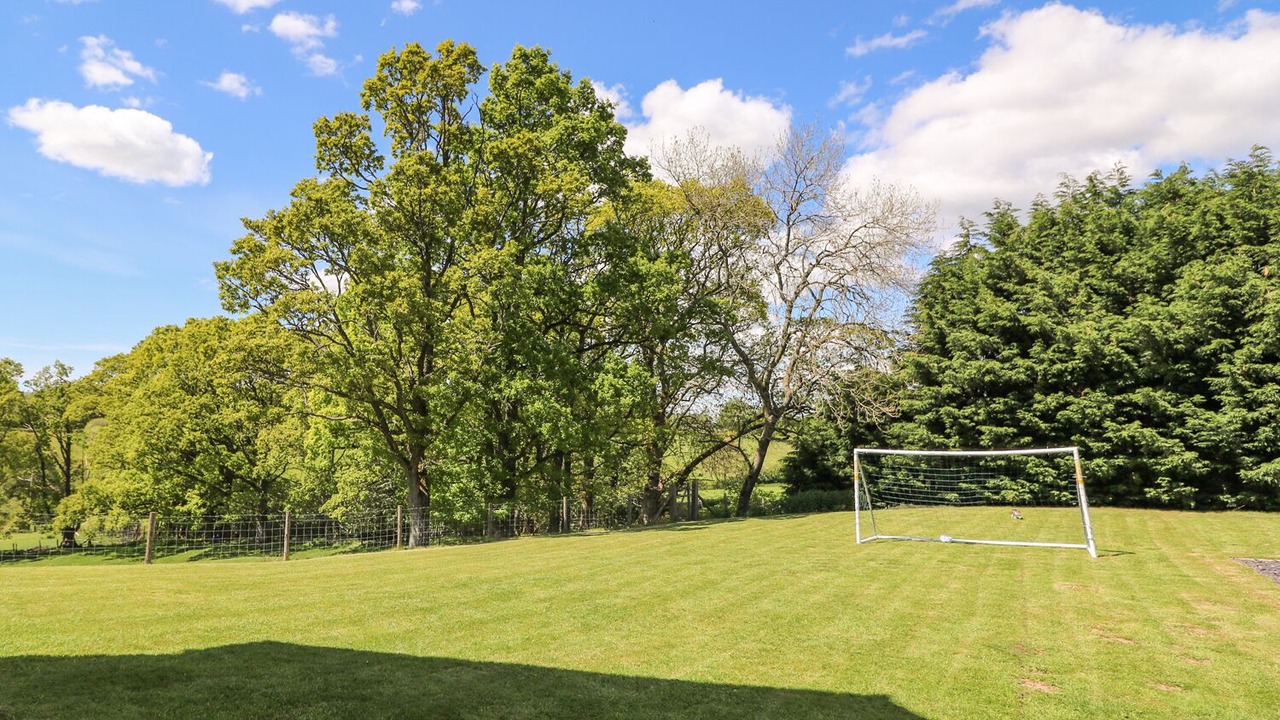 Photo of Others in Disserth and Trecoed