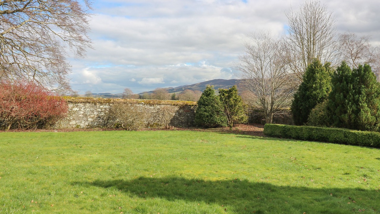 Photo of Others in Biggar