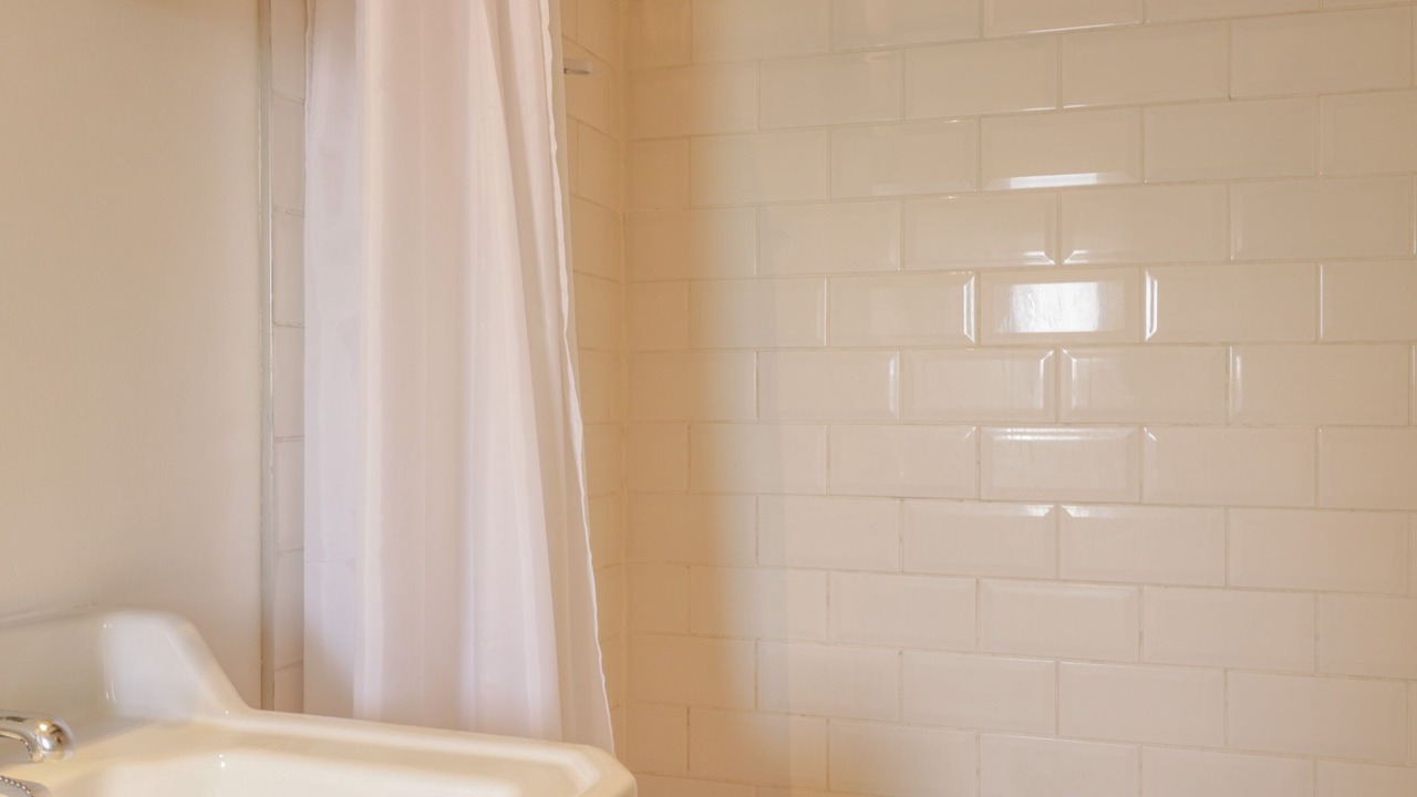 Photo of Bathroom in Biggar