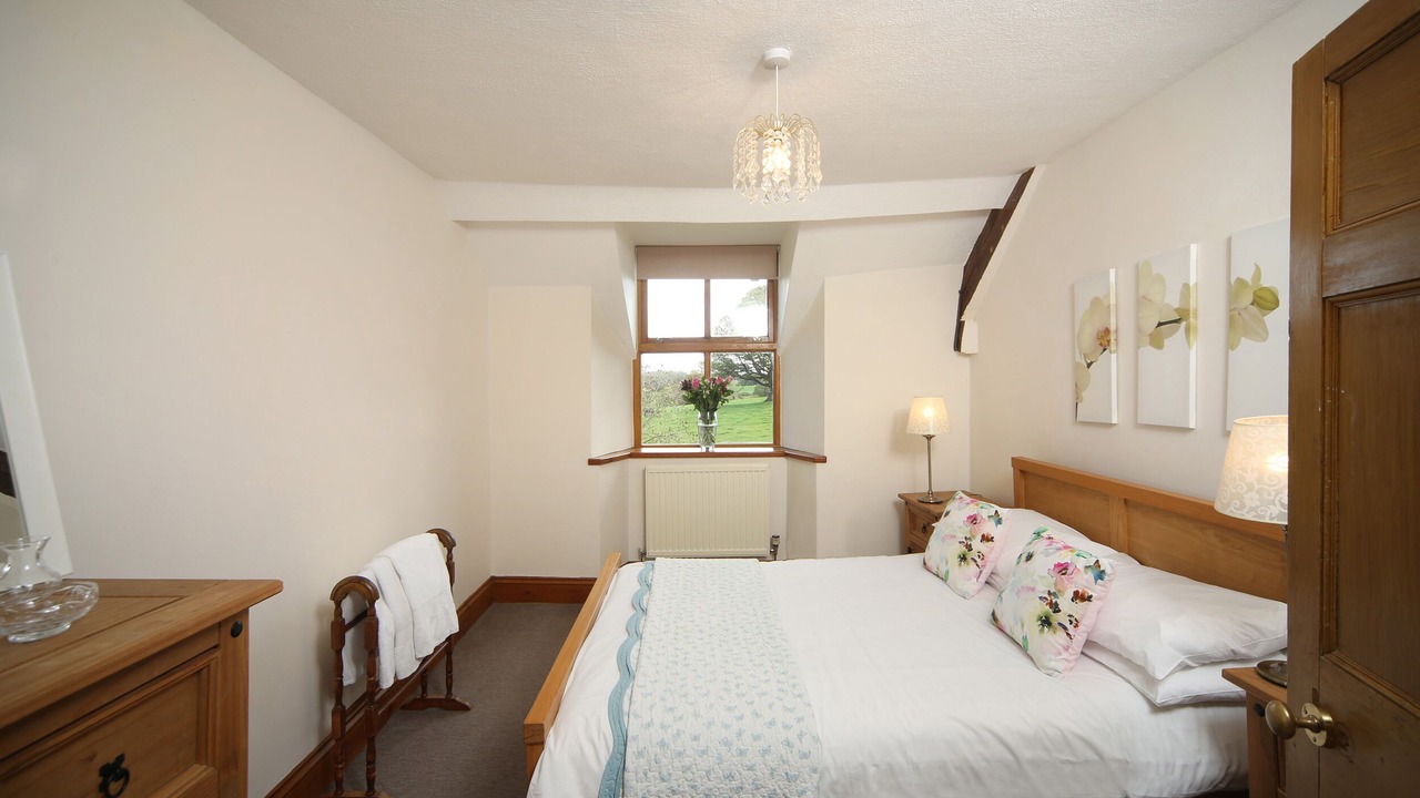 Photo of Bedroom in Llannefydd