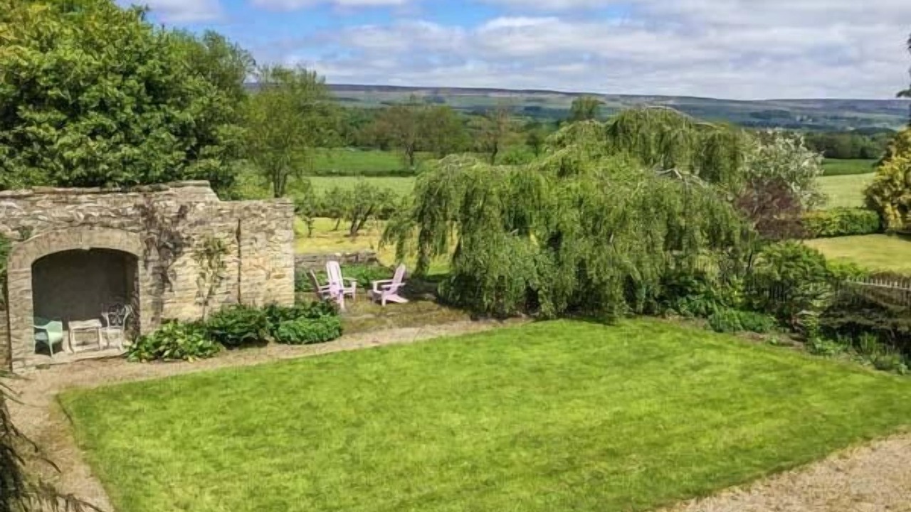 Photo of Others in West Burton