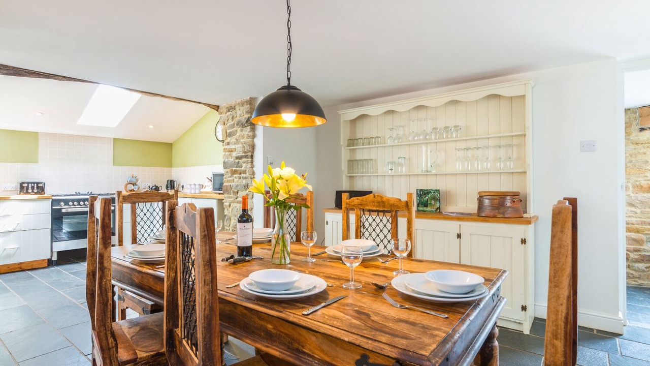 Photo of Others in Catton