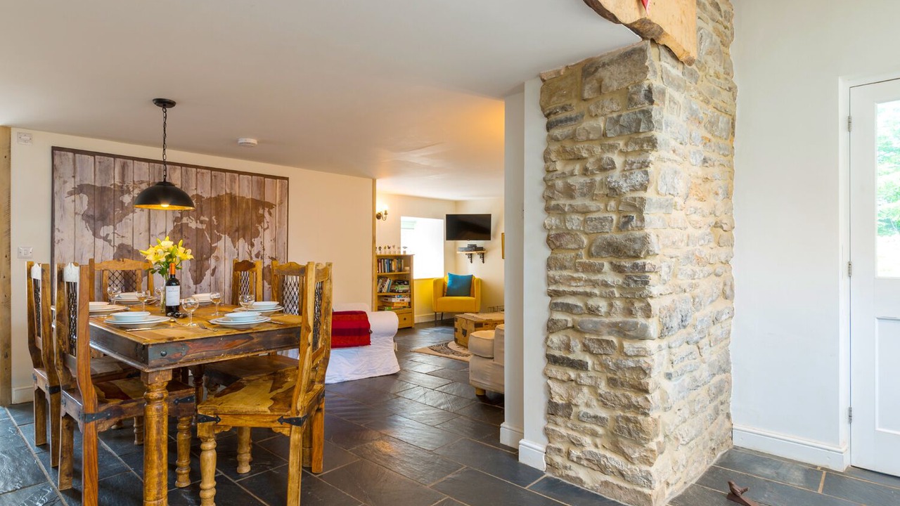 Photo of Others in Catton