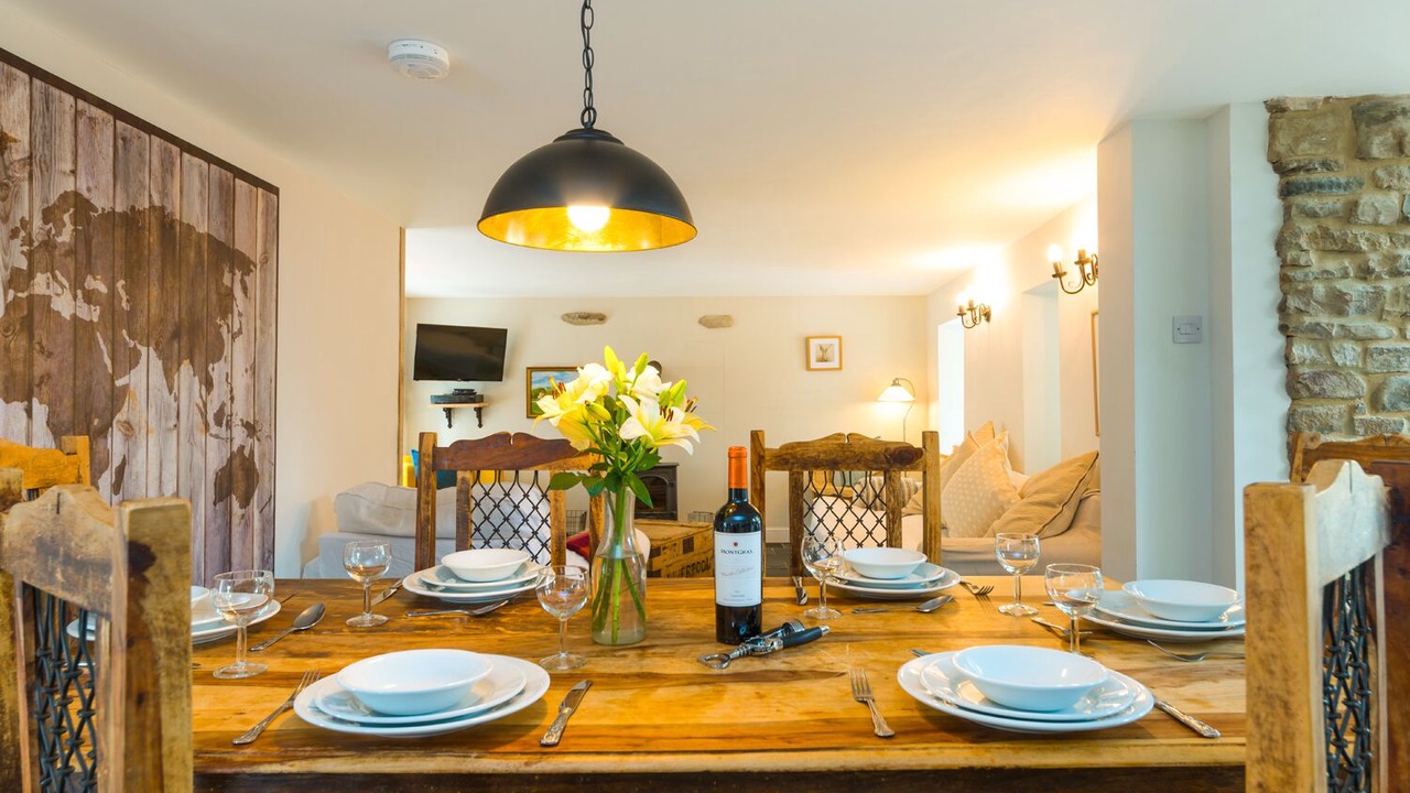 Photo of Others in Catton