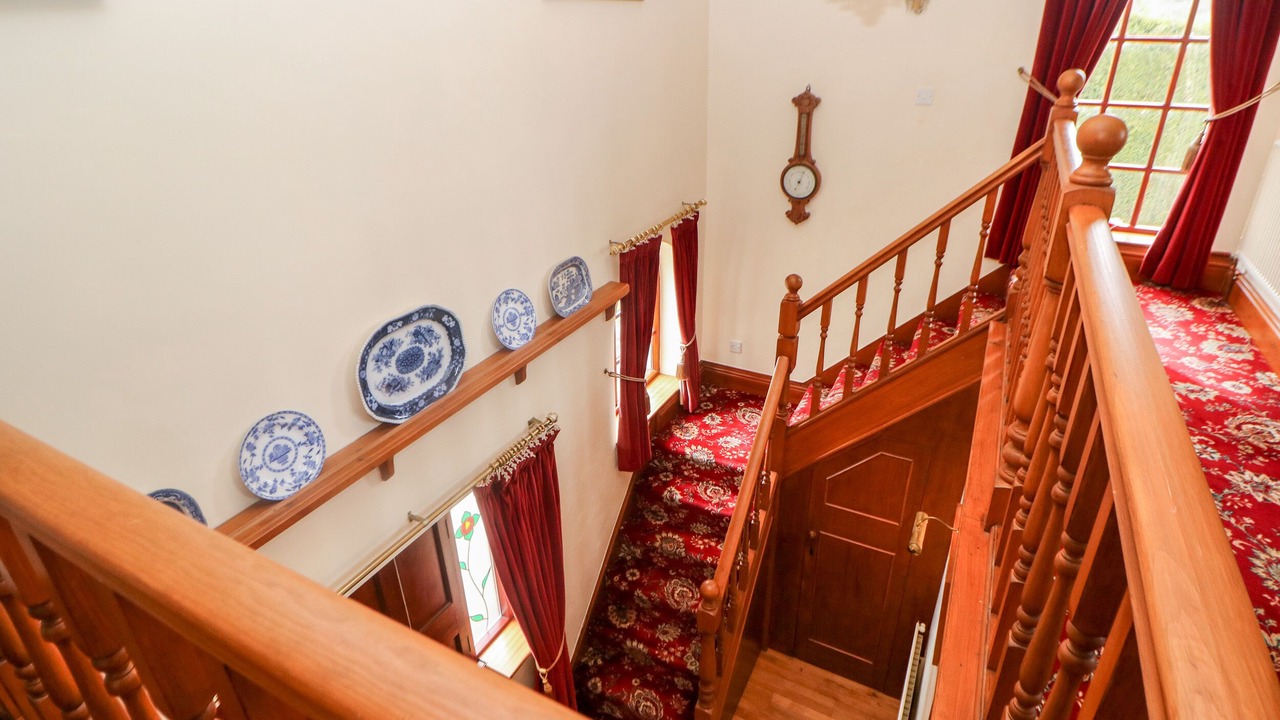 Photo of Others in Carlton in Lindrick