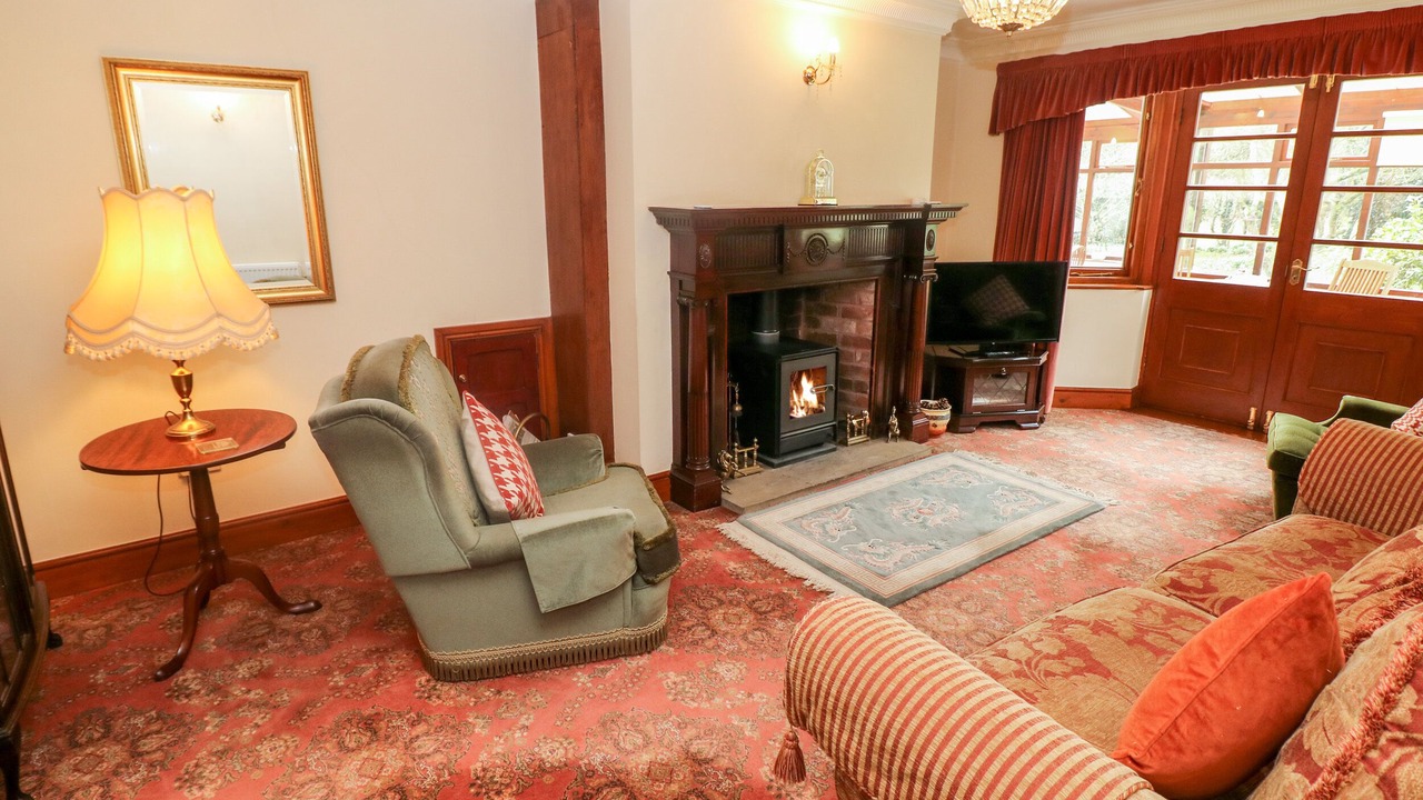 Photo of Others in Carlton in Lindrick