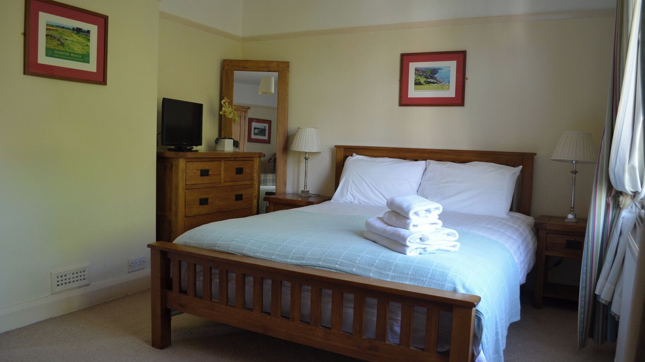 Photo of Others in Alcombe