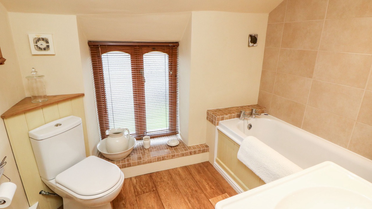 Photo of Others in Tideswell