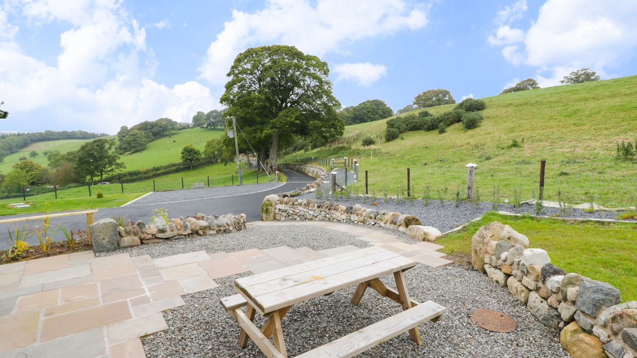 Photo of Others in Ruthin