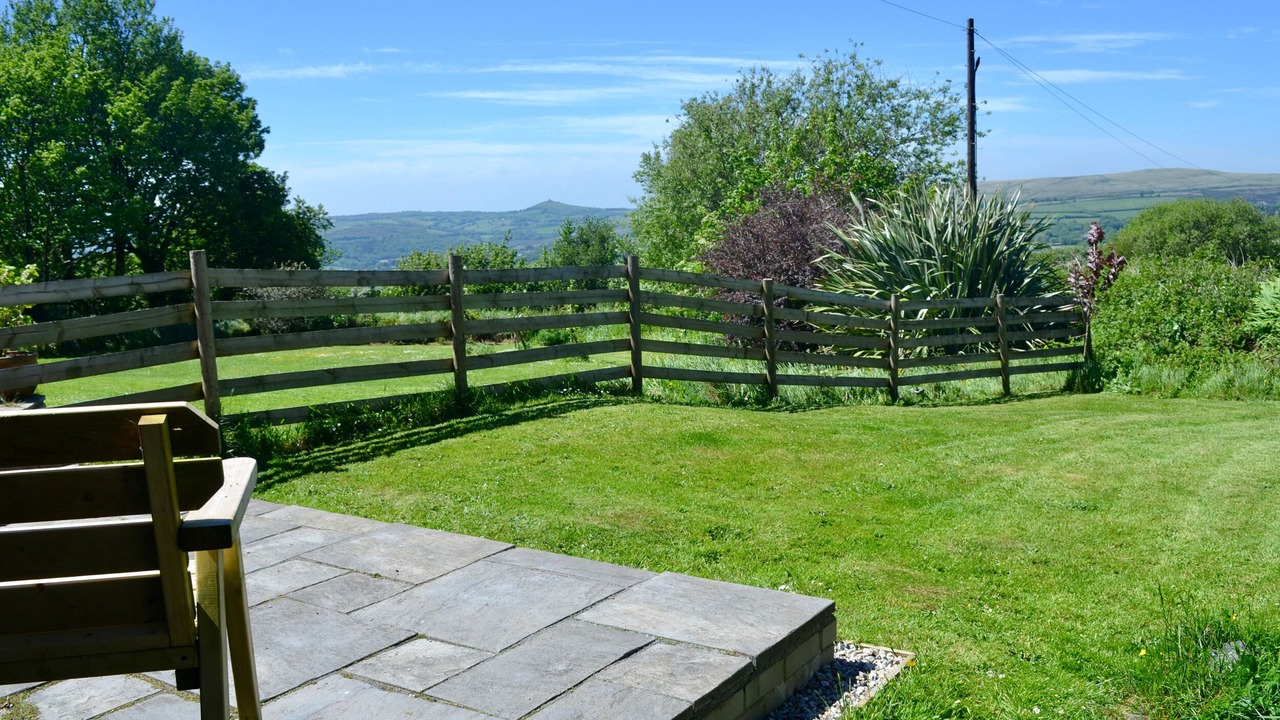 Photo of Others in Mary Tavy