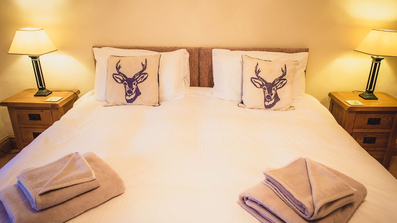 Photo of Others in Horsehouse