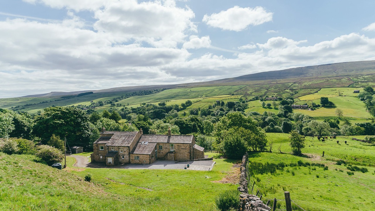 Photo of Others in Horsehouse