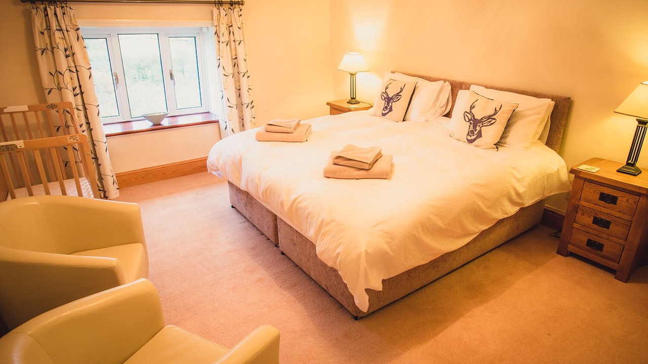 Photo of Others in Horsehouse