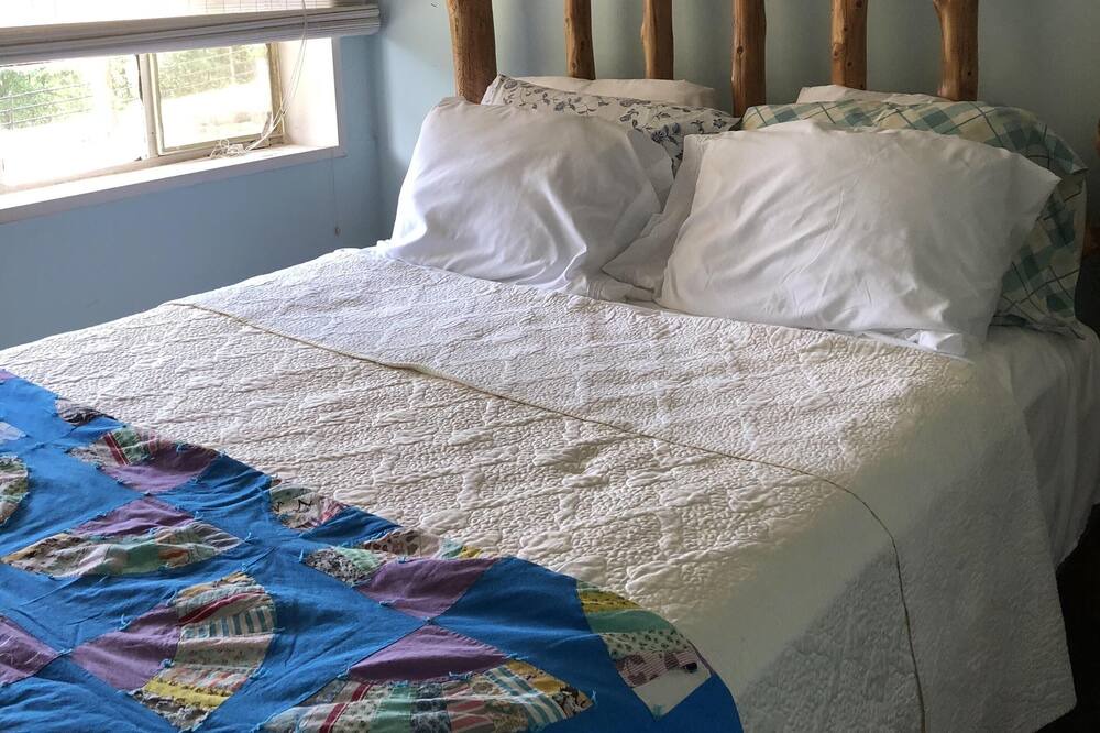 Photo of Bedroom in Vian
