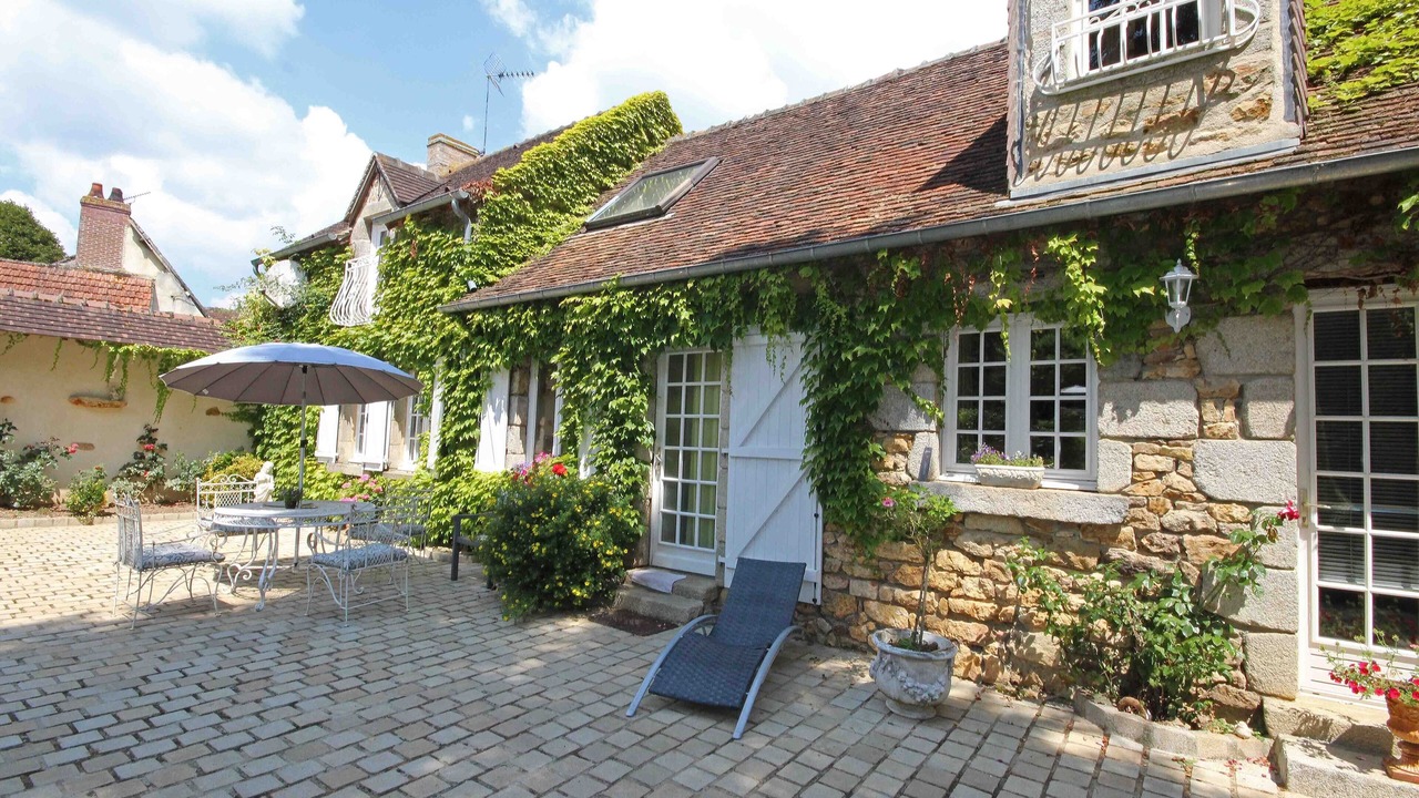 Photo of Outdoor in Pace