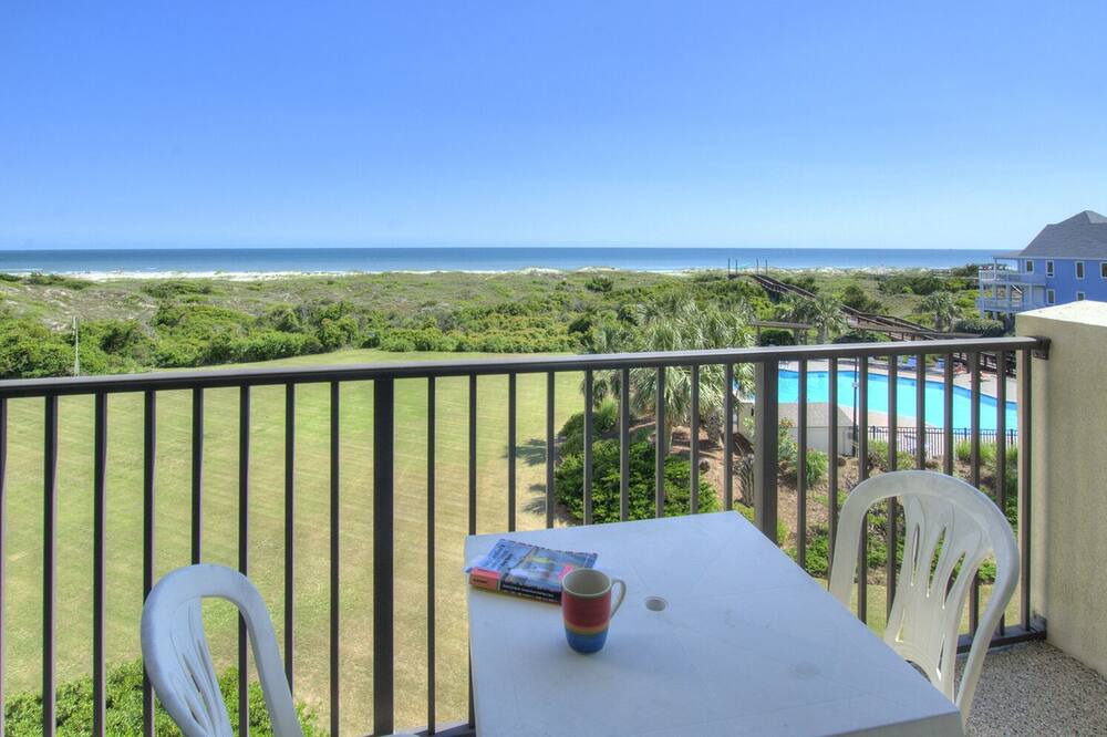 Photo of Patio Balcony in Atlantic Beach