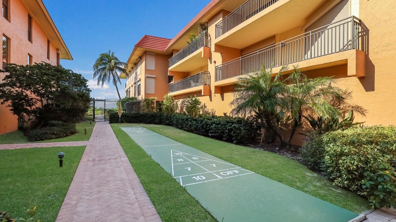 Photo of Outdoor in Holmes Beach