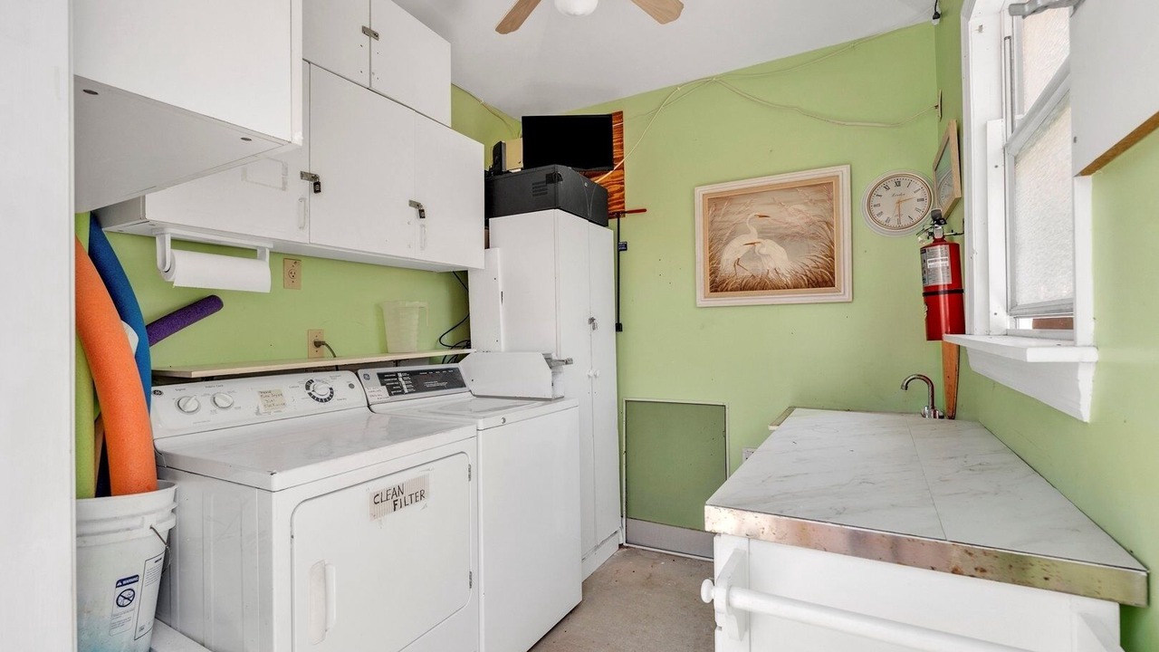 Photo of Others in Holmes Beach