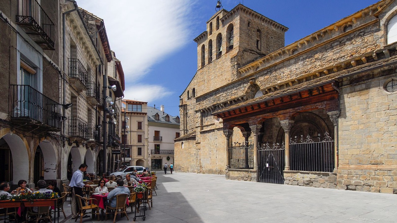 Photo of Others in Jaca