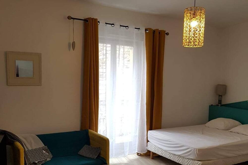 Photo of Bedroom in Viviers