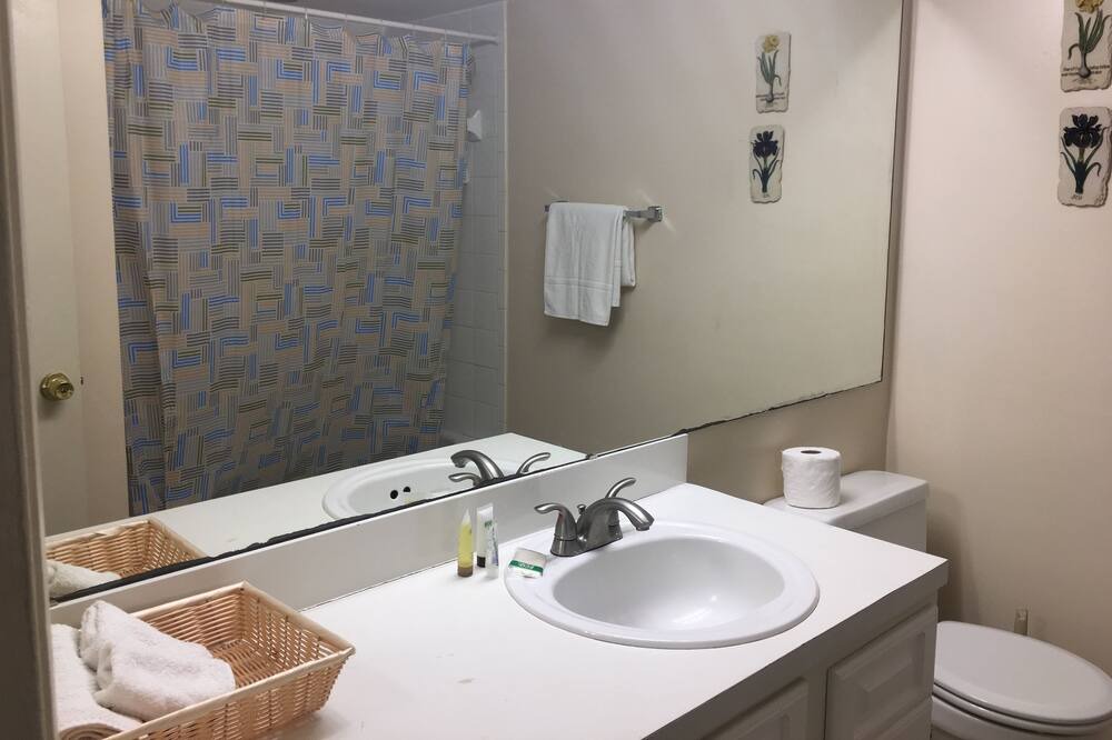 Photo of Bathroom in Ocean Side Village