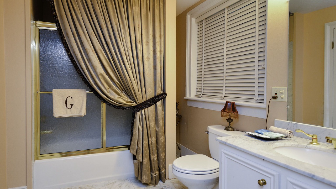 Photo of Bathroom in Natchez