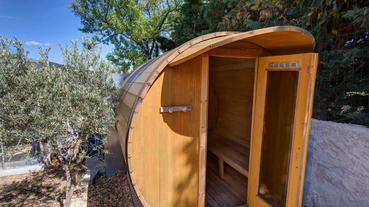 Photo of Others in Lauris