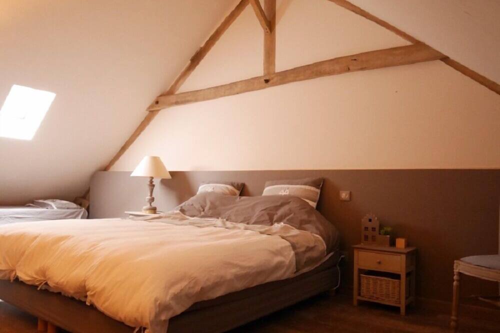 Photo of Bedroom in Agnez-les-Duisans