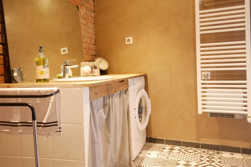 Photo of Bathroom in Agnez-les-Duisans