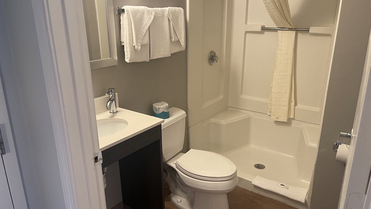 Photo of Bathroom in Laurel