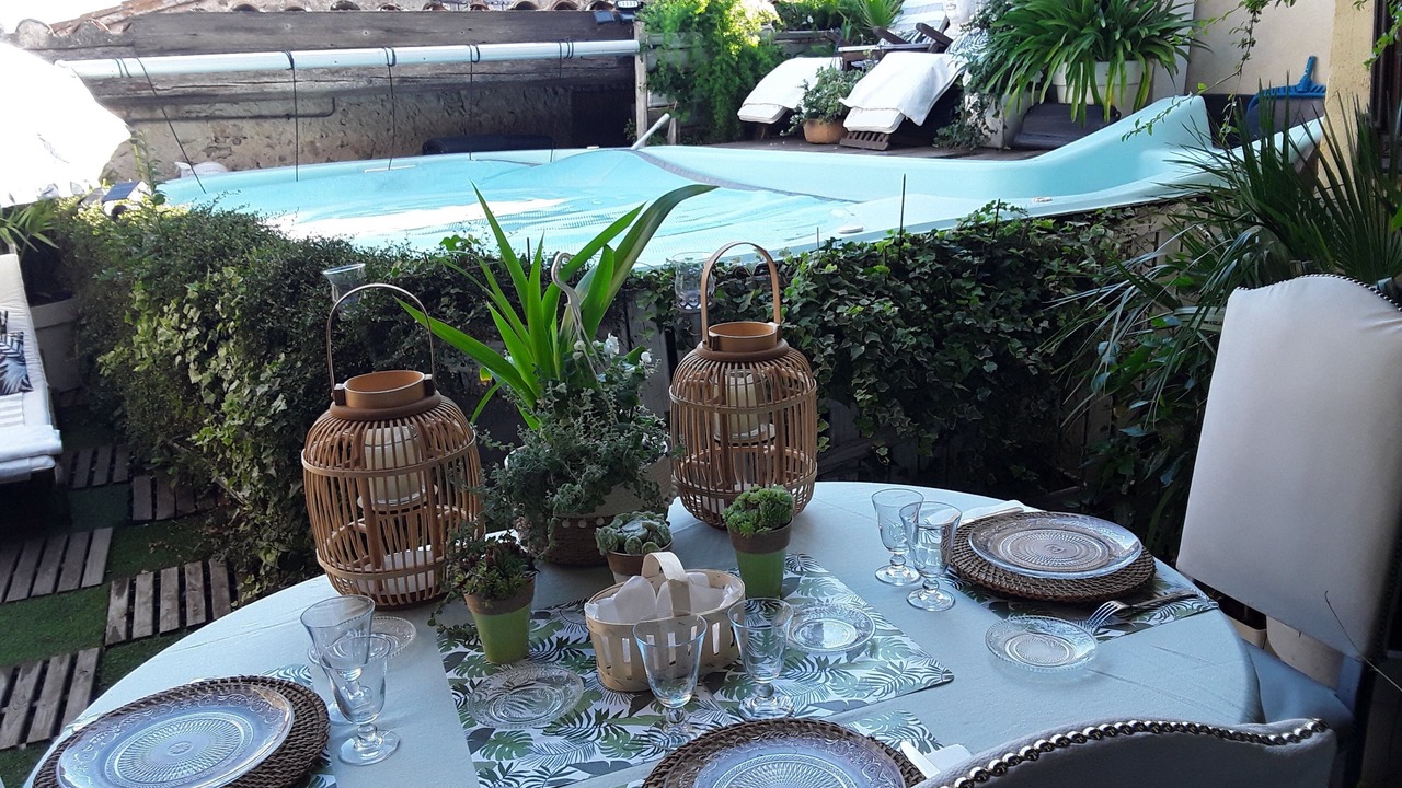 Photo of Outdoor in Corneilhan