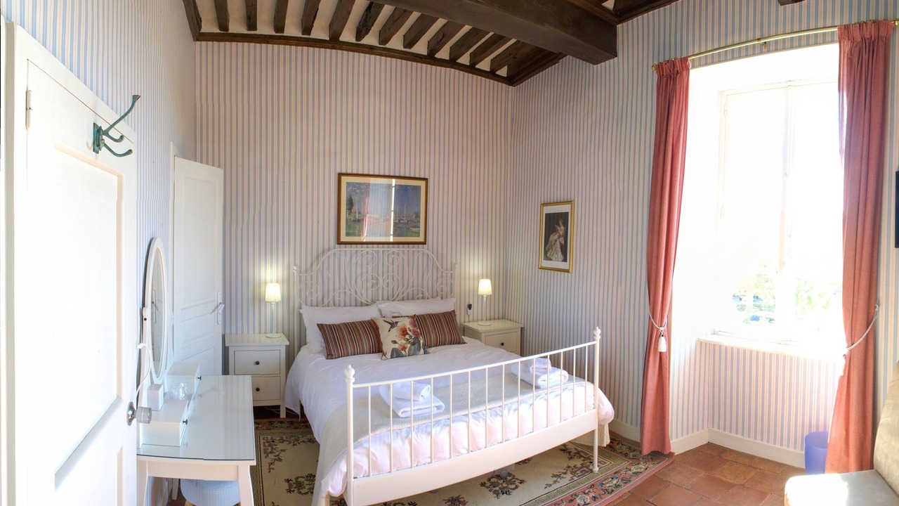 Photo of Bedroom in Montolieu