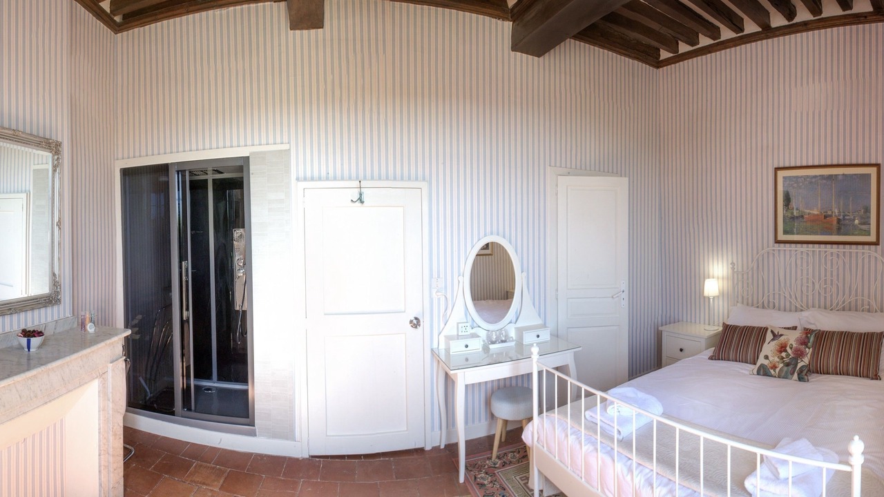 Photo of Bedroom in Montolieu