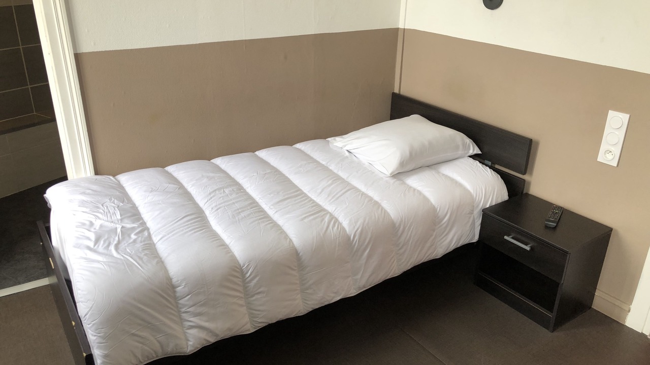 Photo of Bedroom in Lillebonne