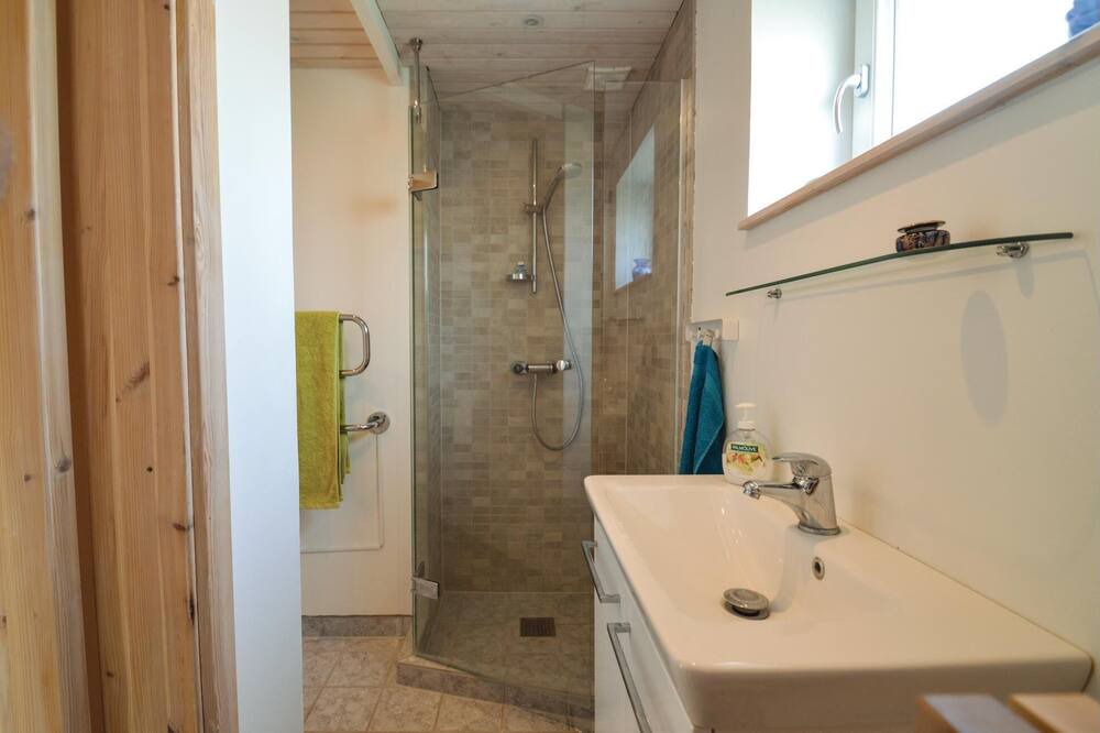 Photo of Bathroom in Karrebksminde