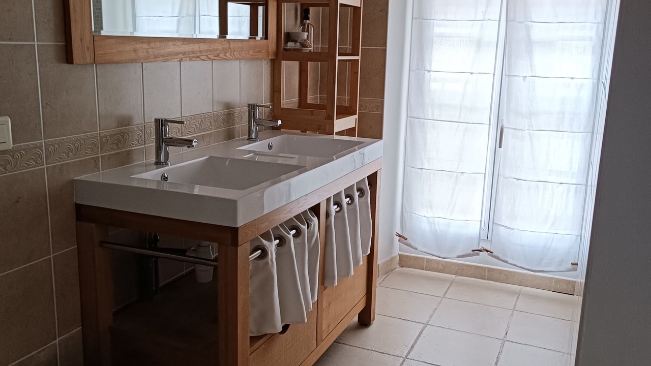 Photo of Bathroom in Lavaur