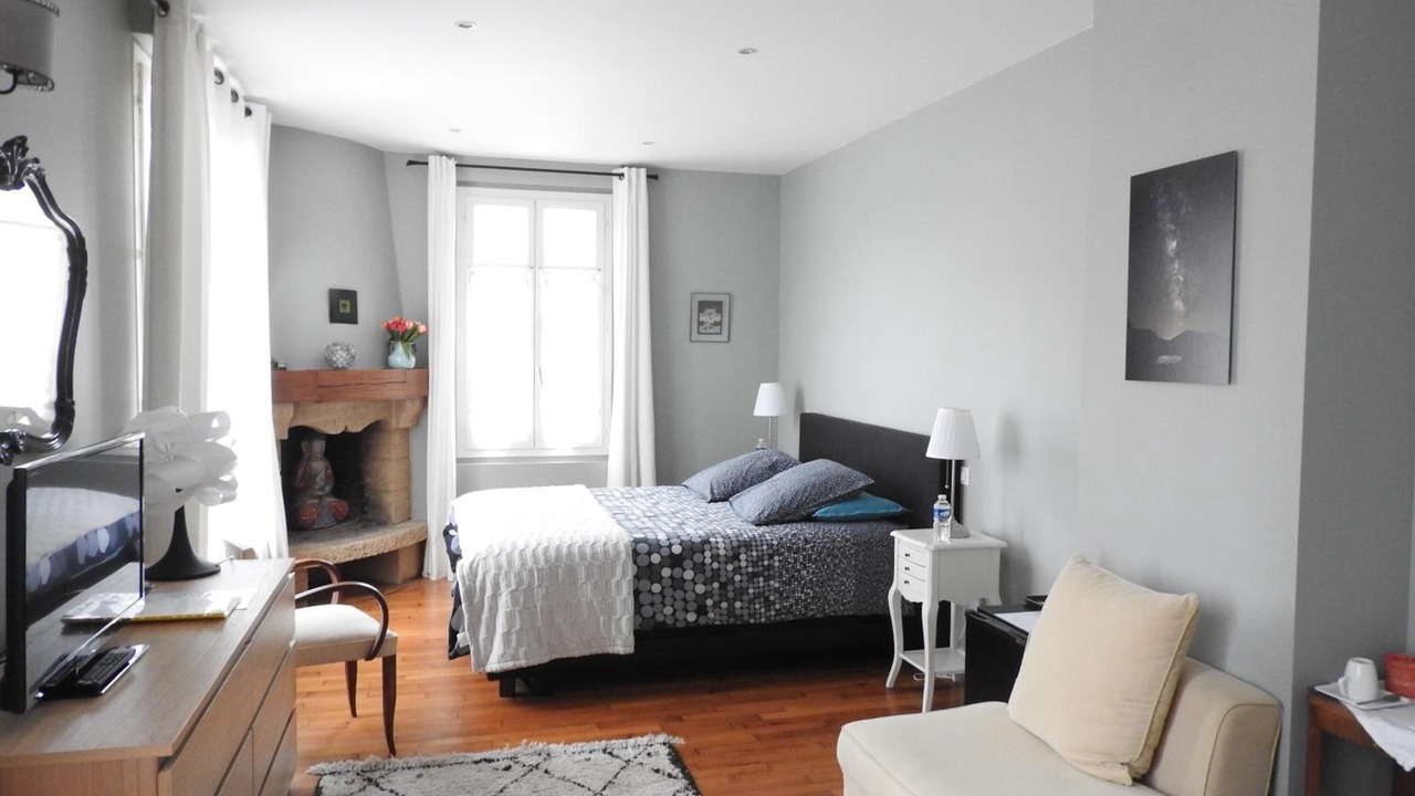 Photo of Bedroom in Bois-le-Roi