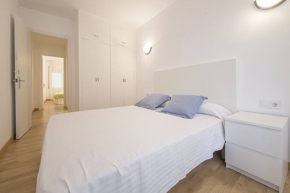 Photo of Bedroom in Calafell