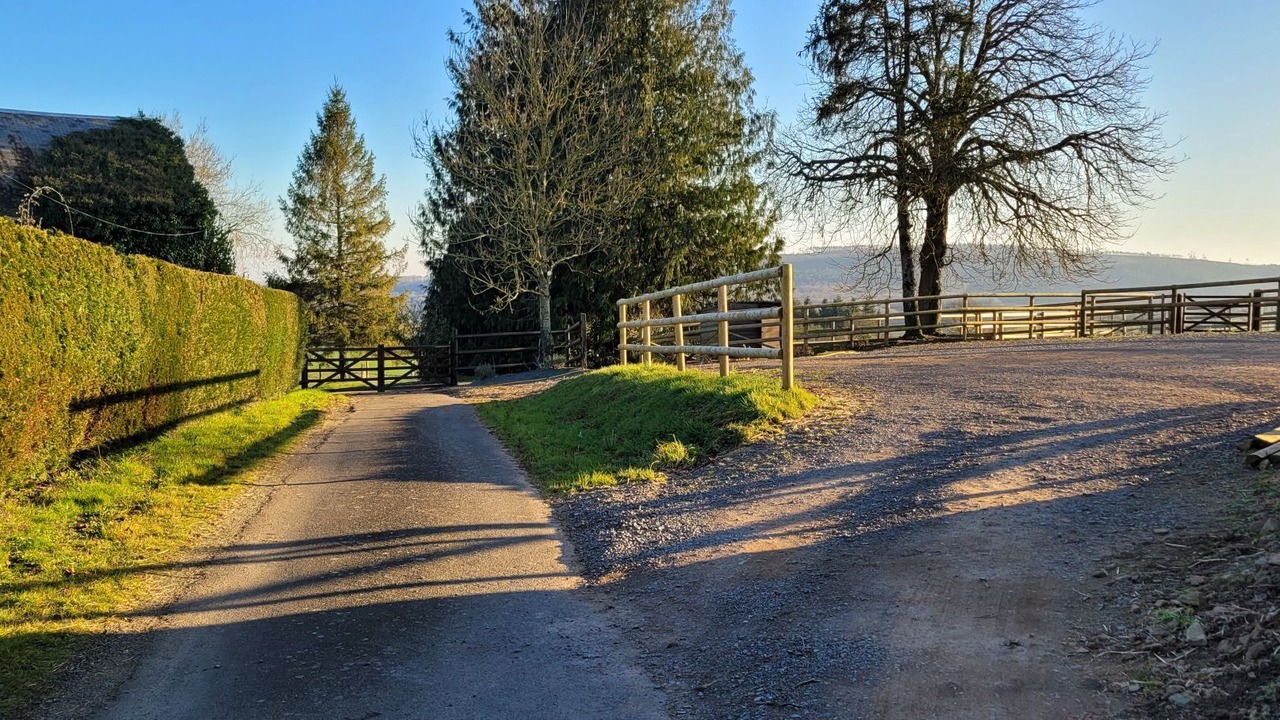 Photo of Others in Gandelain