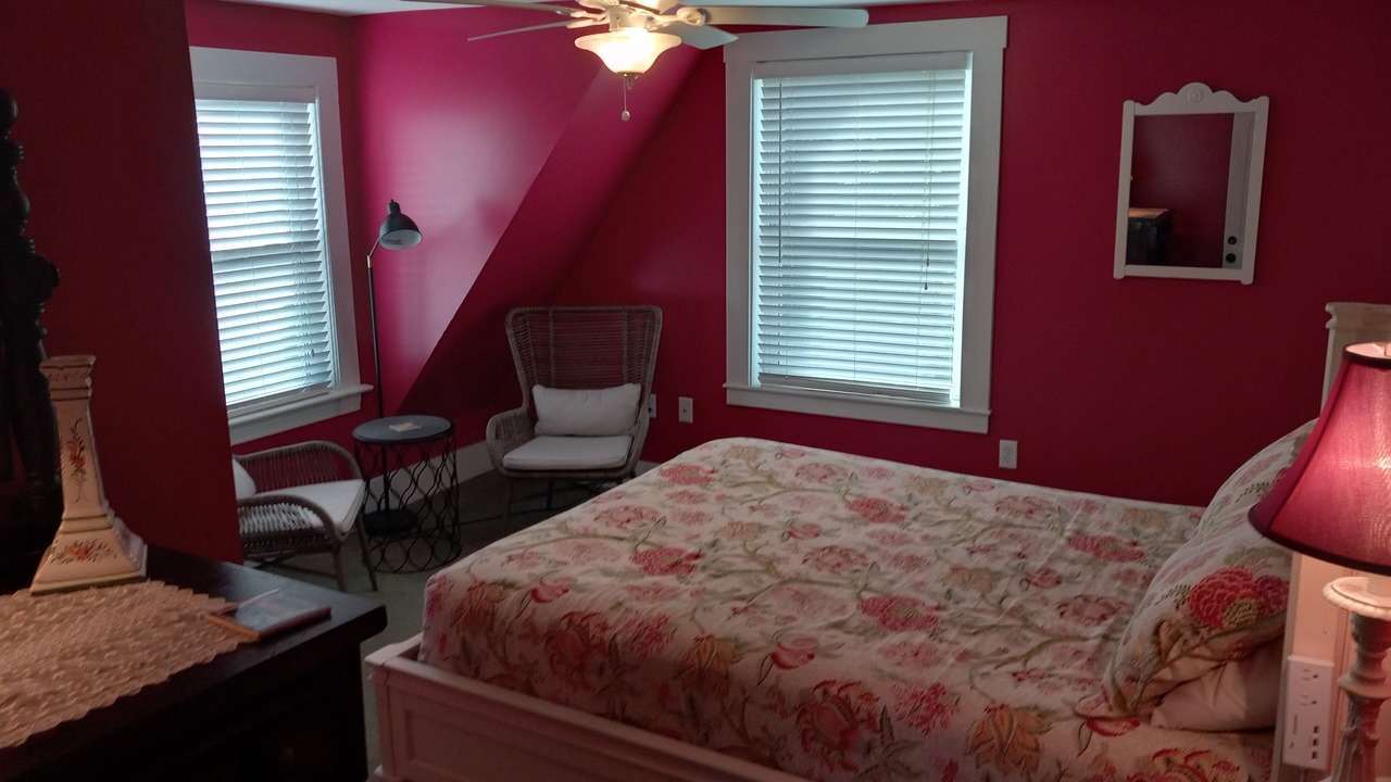 Photo of Bedroom in York Beach