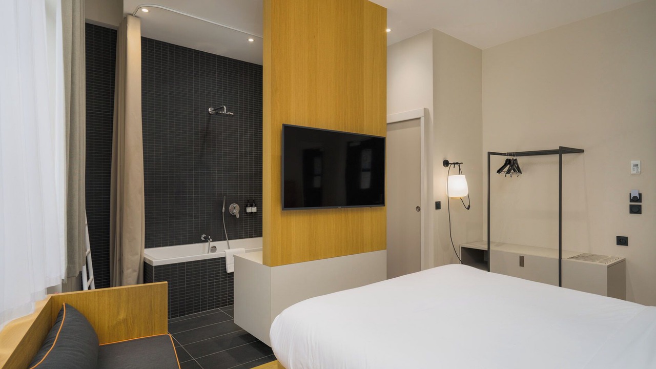 Photo of Bedroom in Terreaux - Bat d'argent