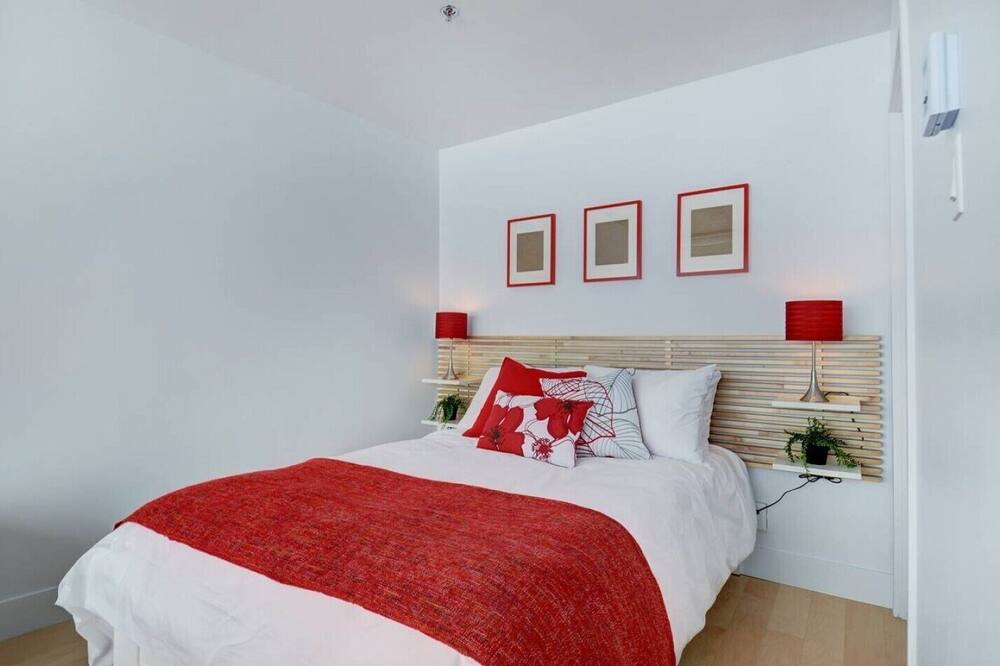 Photo of Bedroom in Saint-Jean-Baptiste