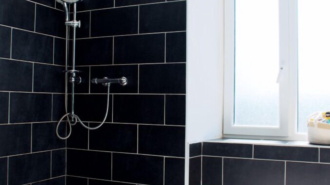 Photo of Bathroom in Caurel