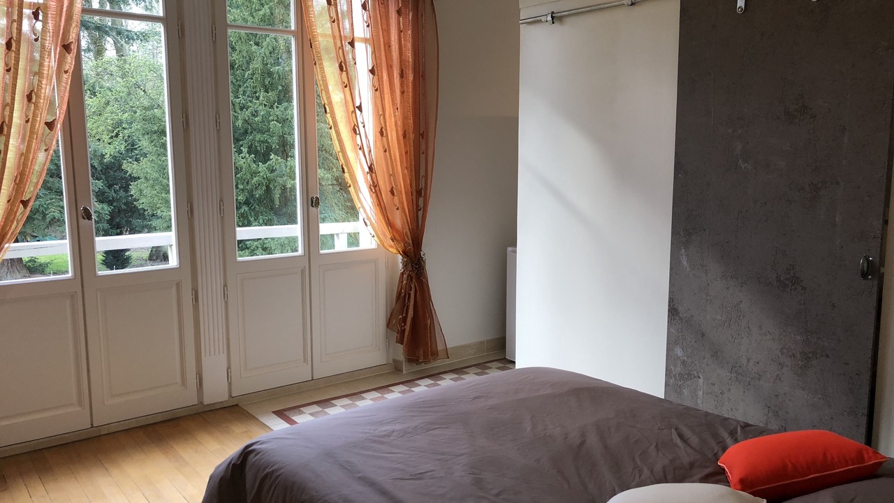 Photo of Bedroom in Forges-les-Bains