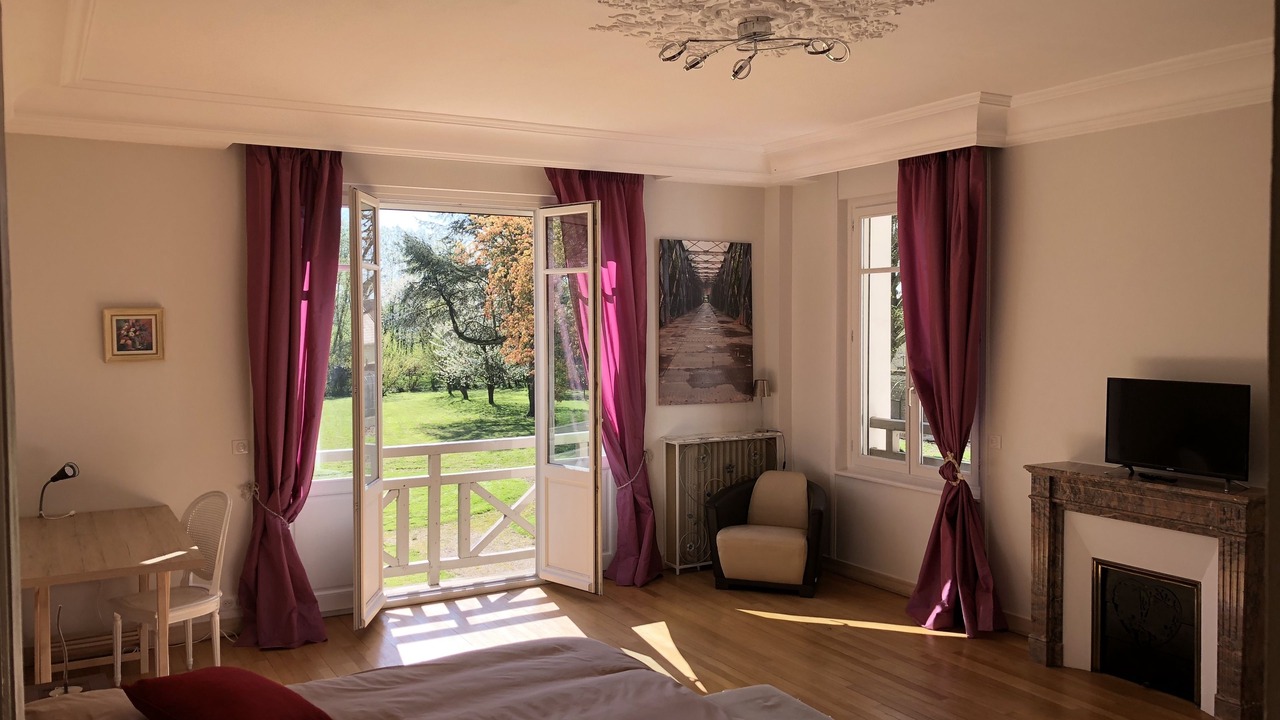 Photo of Bedroom in Forges-les-Bains