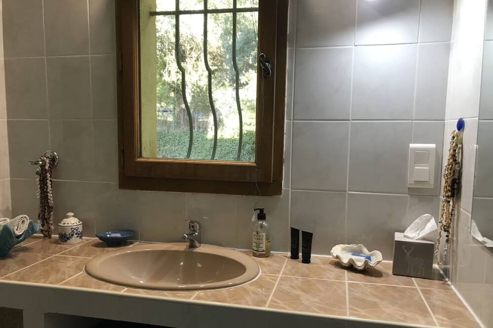 Photo of Bathroom in Tourrettes-sur-Loup