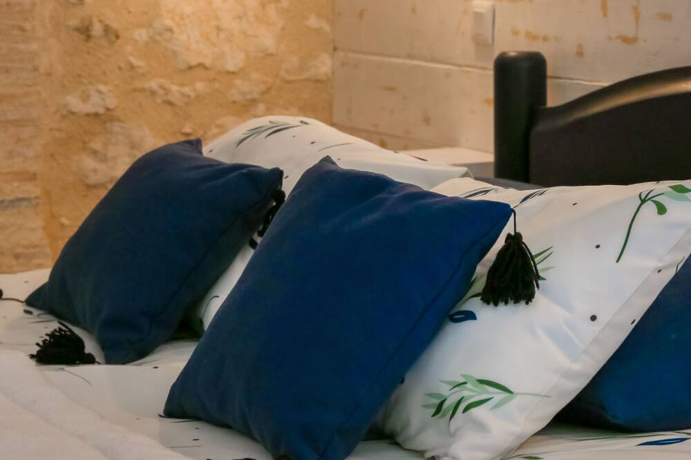 Photo of Bedroom in La Chapelle-Saint-Martin-en-Plaine