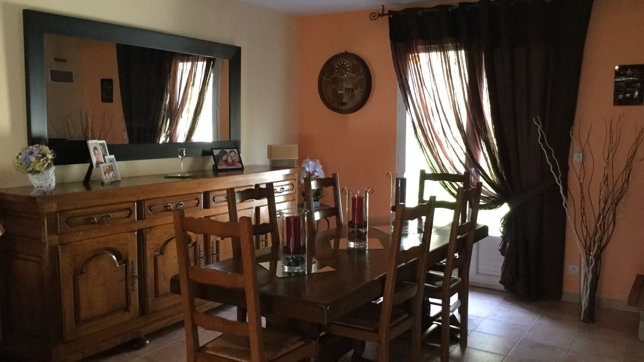 Photo of Bedroom in Maisse